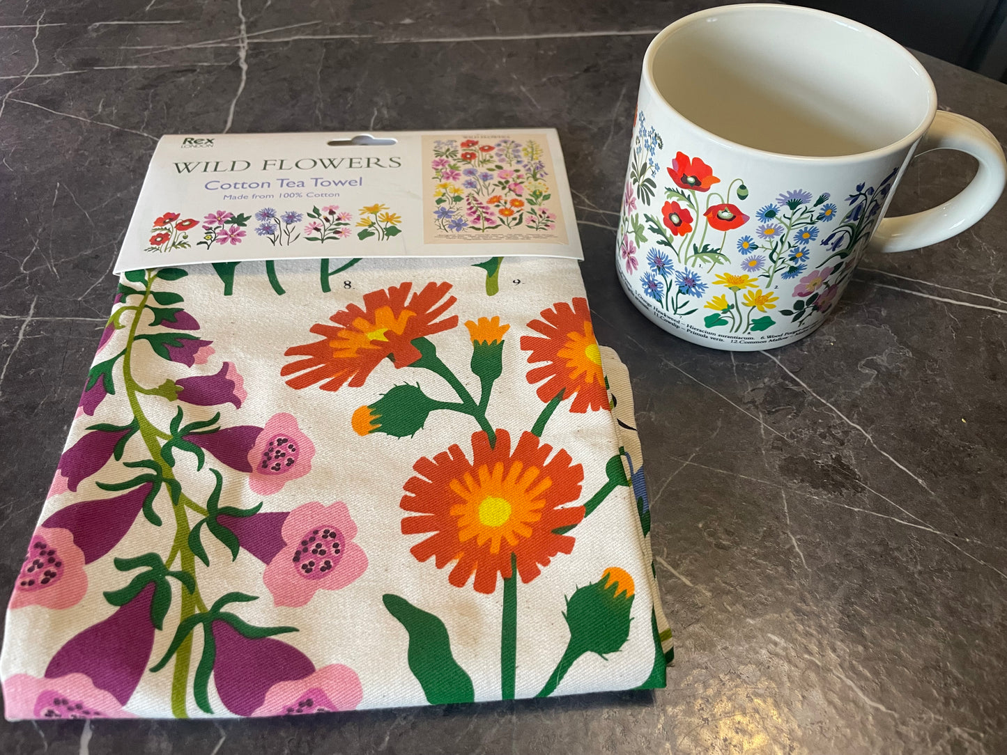 WILDFLOWER MUG & TEA TOWEL BUNDLE 🩷