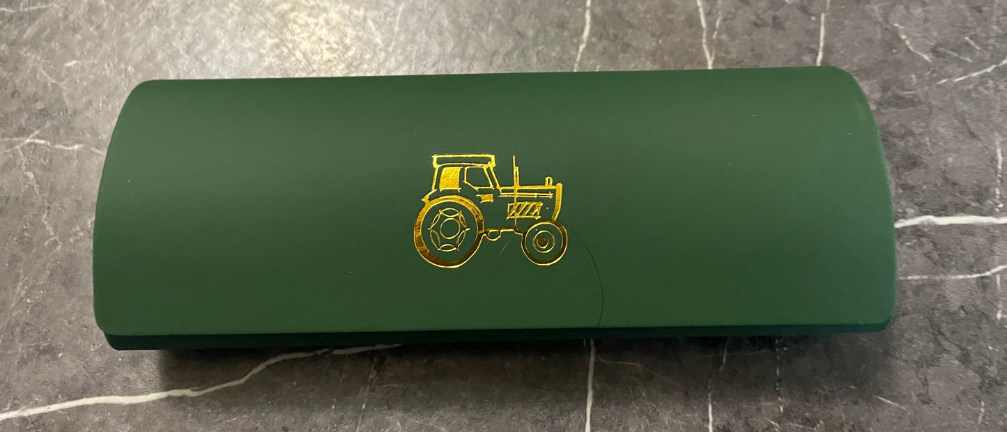 TRACTOR GLASSES CASE