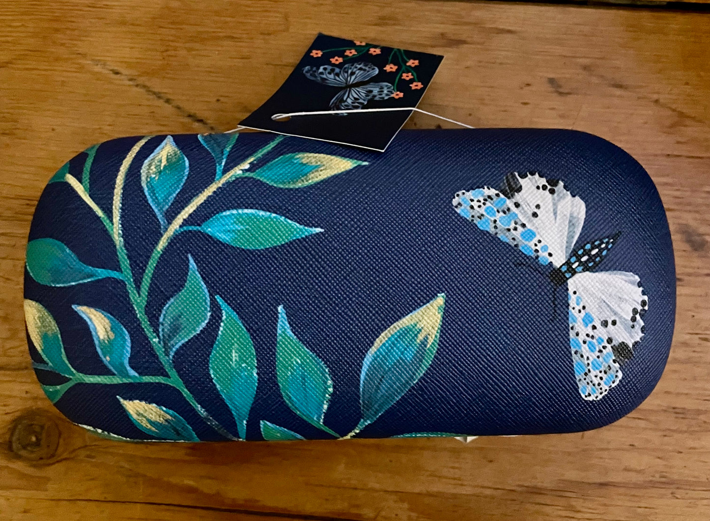 FLUTTER GLASSES CASE