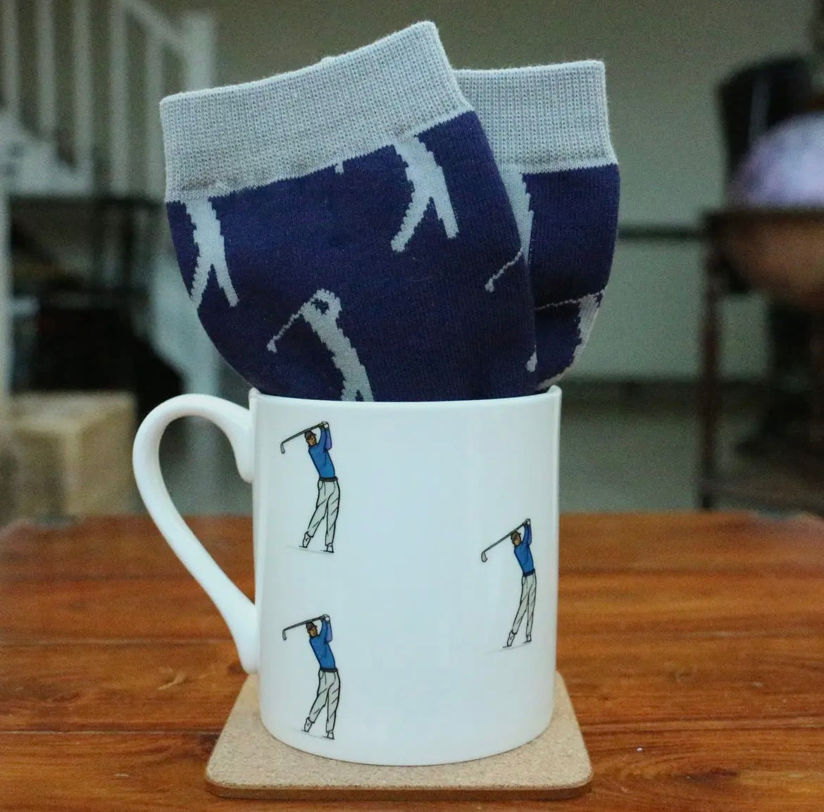 GOLF FINE BONE CHINA MUG & SOCK GIFT SET