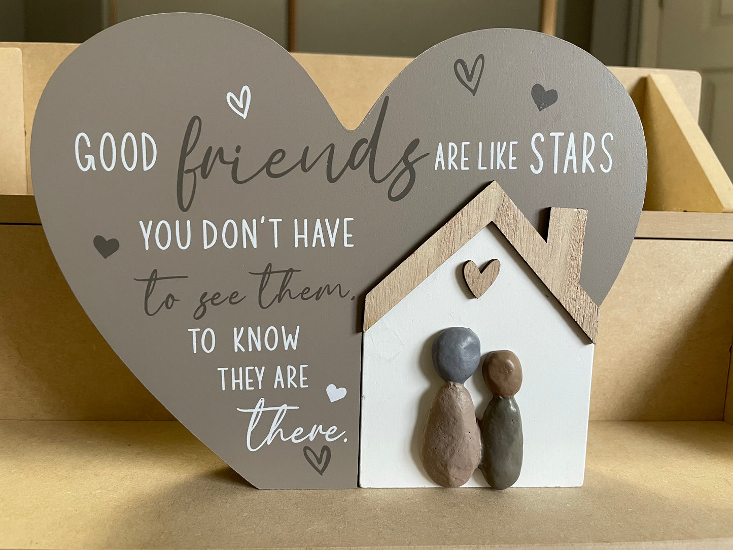 FRIENDS ARE LIKE STARS WOODEN PLAQUE 🩷