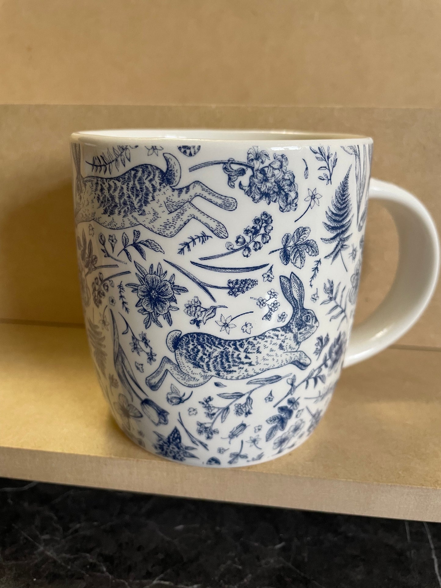 FLORAL BLUE HARE MUG