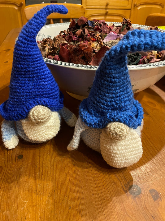 WINTER CROCHETED GONKS