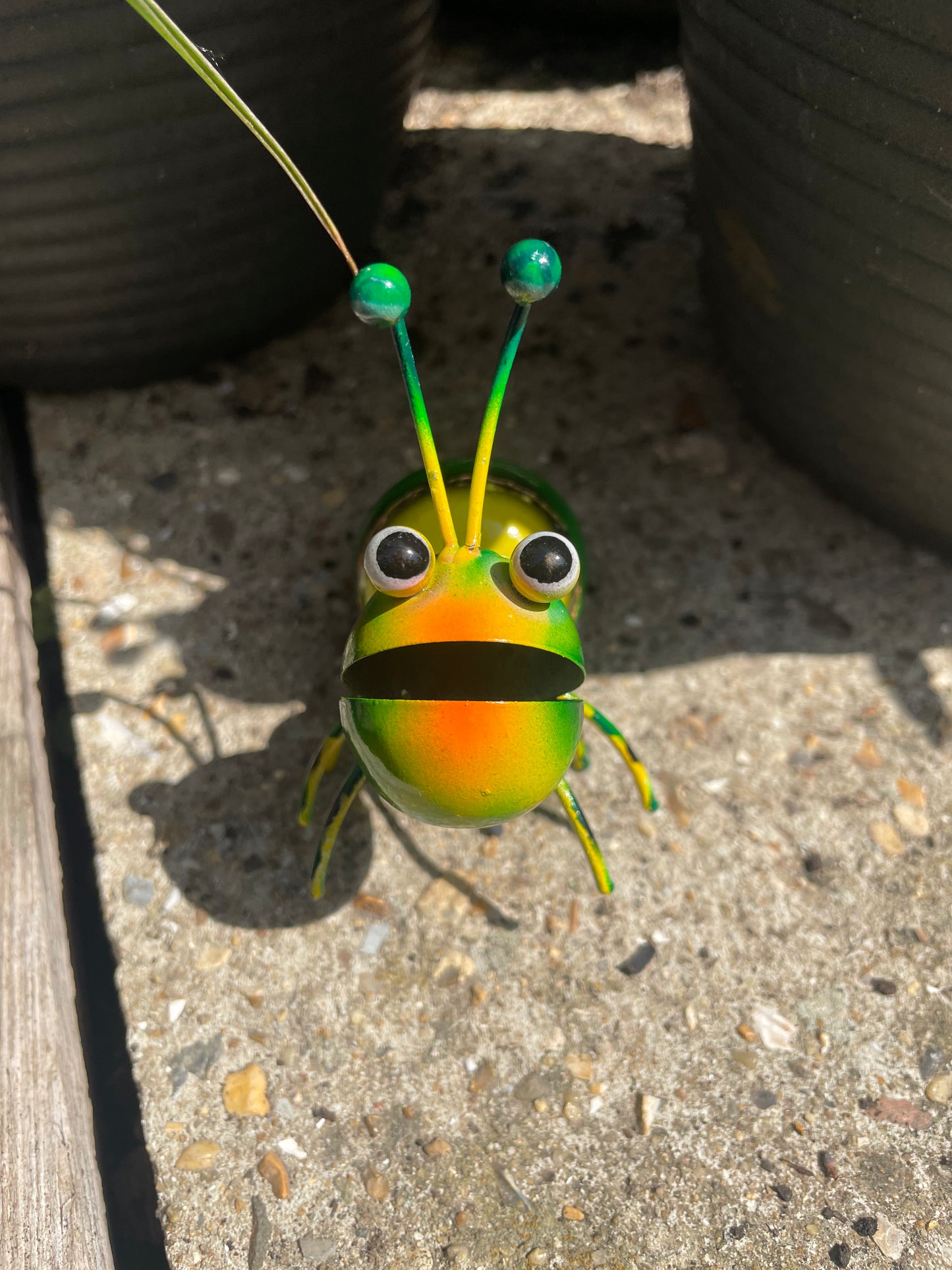 HAPPY METAL GARDEN ANT 🐜